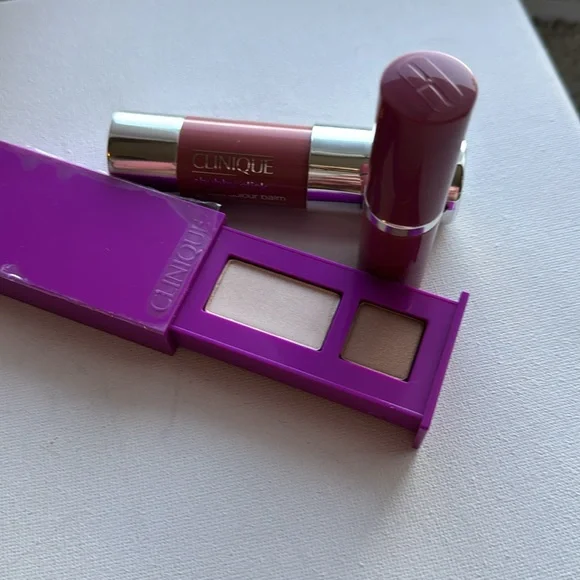 Clinique makeup bundle brand new - Picture 8 of 8